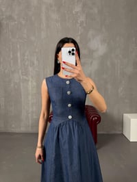 Tetra Mavi Düğme Detaylı Sıfır Kol Fermuarlı Cepli Tensel Denim ElbiseGausELBİSEGU100541
