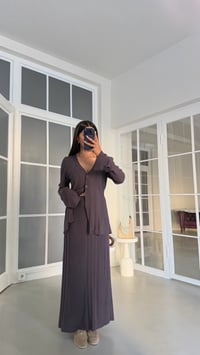 Antrasit Önü Düğmeli Hırka Beli Lastikli Etek Takım GAUS-02074GAUSSuitsGAUS-02074