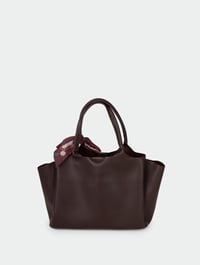039 KURDELE DETAYLI ORTA BOY EL ÇANTASI KAHVEBAG COLLECTIONGaus ÇantaCNT-122