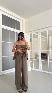 Haki Fırfırlı Bluz Beli Lastikli Pantolon İkili MD Muadil Tencel Takım GAUS-01605GAUSSuitsGAUS-01605