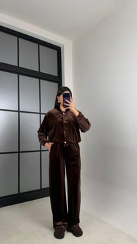 Kahve Çıtçıt Düğmeli Astarlı Ceket Beli Lastikli Pantolon Kadife Takım GAUS-00921GAUSTAKIMGAUS-00921