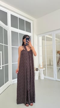 Acı Kahve Ayarlanabilir Askılı Fularlı Astarlı Puantiye Desenli Elbise GAUS-01666GAUSELBİSEGAUS-01666