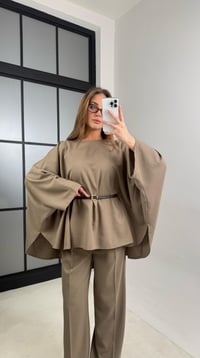 Haki Kemerli Pelerinli Panço Beli Lastikli Pantolon Premium Takım GAUS-00989GAUSTAKIMGAUS-00989