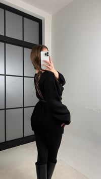 Siyah Arkası Dantel Detaylı Triko Kazak GAUS-01091 GAUS-01098GAUSKAZAKGAUS-01098