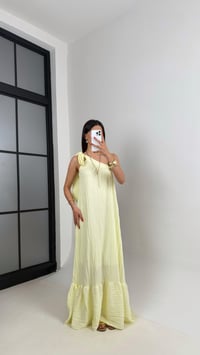 Sarı Tek Omuz Astarlı Gofre Kumaş Elbise Gaus00497 GausELBİSEGU1002163