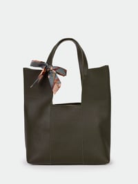 247 BÜYÜK BOY KURDELE DETAYLI FERMUARLI ÇANTA HAKİBAG COLLECTIONGaus ÇantaCNT-107