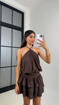 Kahve Boyundan Bağlamalı Katlı Tasarım Mini Elbise GAUS-0040GAUSELBİSEGAUS-0040