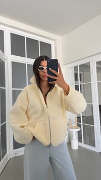 Krem Fermuarlı Cepli Polar Sweatshirt GAUS-02031GAUSالسويت شيرت GAUS-02031