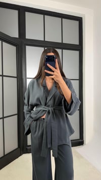 Antrasit Kuşaklı Ceket Beli Lastikli Pantolon Tencel Takım GAUS-01128GAUSTAKIMGAUS-01128