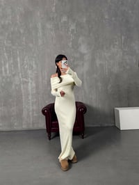 Ladin Krem Madonna Yaka Fitilli Yumuşak Triko ElbiseGausELBİSEGU10032