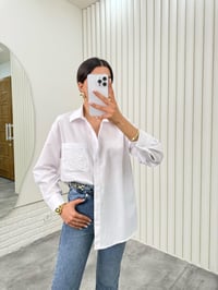 Beyaz Cep İşlemeli Gömlek Gaus00336GausGÖMLEKGU1001778