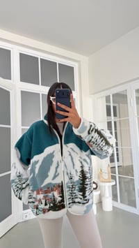 Ekru Petrol Yeşili Sırt Yazı Detaylı Fermuarlı Polar Sweatshirt GAUS-01911GAUSالسويت شيرت GAUS-01911