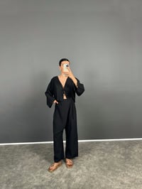 Silvia Siyah İp Bağlamalı Crop Belden Bağlamalı Pantolon TakımGausTAKIMGU008559