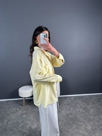 Sonho Sarı İnce Çizgili Oversize GömlekGausGÖMLEKGU007249