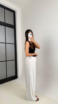 Beyaz Beli Lastikli Çilek Kumaş Pantolon Gaus00571GausPANTOLONGU1002332