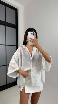 Beyaz Çiçek Desenli Tencel Gömlek Gaus00544GausGÖMLEKGU1002270