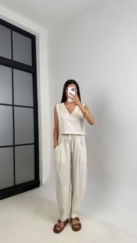 Taş V Yaka Bluz Beli Lastikli Balon Pantolon Muadil Keten Takım GAUS-0016GAUSTAKIMGAUS-0016