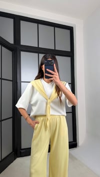 Sarı Şal Detaylı Basic Tshirt Beli Lastikli Pantolon İkili Eşofman Takımı GAUS-01284GAUSTAKIMGAUS-01284