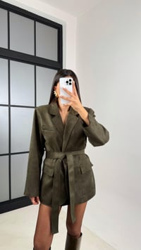 Haki Kuşaklı Vatkalı Astarlı Tasarım Süet Ceket GAUS-00568GAUSCEKETGAUS-00568