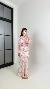 Pembe Çiçek Desenli Saten Etek Gaus00413GausETEKGU1001967