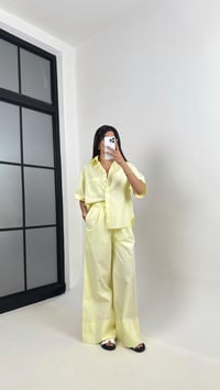 Sarı Yarım Kol Cepli Gömlek Beli Lastikli Pantolon Yarım Astarlı Pamuk Karışımlı Takım Gaus00356GausTAKIMGU1001825