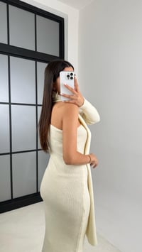 Ekru Tek Omuz Atkılı Triko Elbise GAUS-00223GAUSELBİSEGAUS-00223