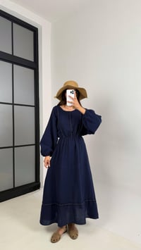 Lacivert Beli Lastikli Zımba Detaylı Sırt Bağlamalı Müslin Elbise Gaus00621GausELBİSEGU1002450