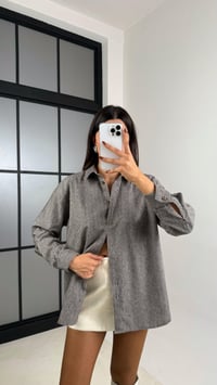 Siyah Çizgili Premium Gömlek GAUS-00143GAUS القمصان GAUS-00143