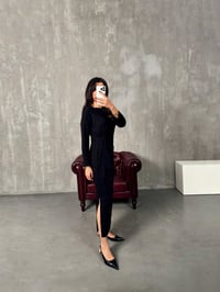 Tinky Siyah Bağlamalı Yırtmaçlı ElbiseGausELBİSEGU00903870