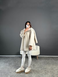 Almina Taş Atkılı Kaban GausKABANGU002903