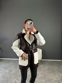 Rimi Kahverengi İçi Peluş Tasarım Kemer Detaylı Mont GausMONTGU003033