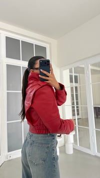 Kırmızı Dik Yaka Astarlı Vatkalı Muadil Deri Ceket GAUS-02162GAUSJacketsGAUS-02162