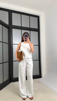 Beyaz Fermuarlı Bluz Beli Kuşaklı Pantolon İkili Denim Takım GAUS-01379 GAUS-01512GAUSTAKIMGAUS-01512