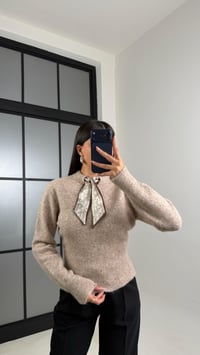 Bej Fular Detaylı Triko Kazak GAUS-00830GAUSKAZAKGAUS-00830