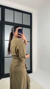 Haki Yırtmaç Detaylı Tencel Elbise GAUS-01405GAUSELBİSEGAUS-01405