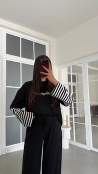 Siyah Kolu Şeritli Tshirt Beli Lastikli Pantolon İkili Modal Takım GAUS-02227GAUSTAKIMGAUS-02227