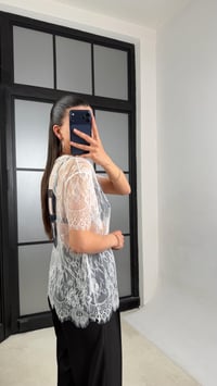 Beyaz Muadil Yazılı Dantelli Tshirt GAUS-01492GAUSTshirtGAUS-01492