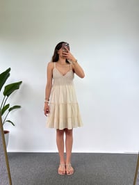 Farona Bej Keten Triko İşlemeli Astarlı Elbise GausELBİSEGU001239