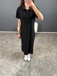 Kalio Siyah Polo Yaka Yırtmaçlı Uzun ElbiseGausELBİSEGU004445
