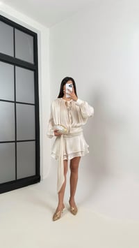 Ekru Işıltı Dokulu Volanlı Tasarım Mini Elbise Gaus00354GausDressesGU1001821