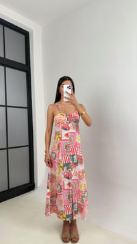 Pembe Desenli Önü Düğmeli Sırt Dekolteli Pinterest Keten Elbise Gaus00673GausELBİSEGU1002551