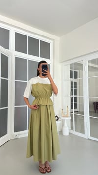 Yeşil TWST Model Beli Lastikli Bluz Etek İkili Takım GAUS-01768GAUSTAKIMGAUS-01768