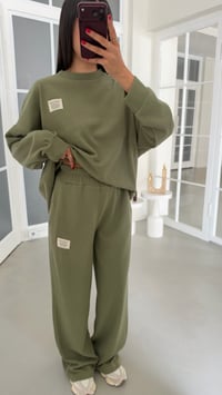 Yeşil Kazak Beli Lastikli Pantolon İkili Selanik Kumaş Takım GAUS-02300GAUSTAKIMGAUS-02300