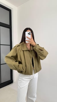 Haki Pile Detaylı Astarlı Kısa Trençkot GAUS-0089GAUSTRENÇKOTGAUS-0089