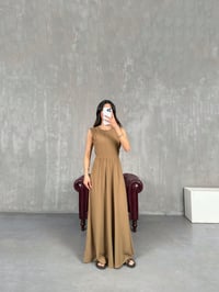 Kahve Yan Dekolteli Keten Elbise Gaus00255GausELBİSEGU1001593