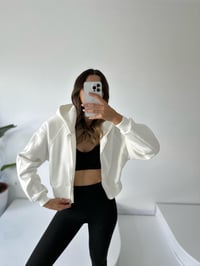 Girly Beyaz Şardonlu Fermuarlı SweatshirtGausSWEATSHIRTGU002193
