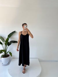 Jimena Siyah İp Askılı Tam Boy Salaş Elbise GausELBİSEGU0013560