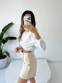 Juana Bej Gold Düğmeli ŞortGausŞORTGU001314