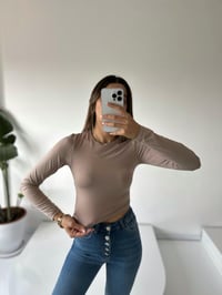 Lori Nude Basic CropGausTAKIMGU002279