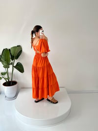 Minie Turuncu Sırt Dekolteli Balon Kol Uzun Poplin ElbiseGausELBİSEGU001443